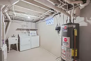 304 W Van Buren St, Marengo, IL 60152 - Photo 29