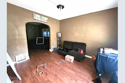 10623 S Perry Avenue, Chicago, IL 60628 - Photo 5