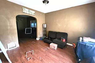 10623 S Perry Ave, Chicago, IL 60628 - Photo 5