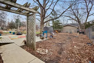 2N417 Amy Ave, Glen Ellyn, IL 60137 - Photo 17