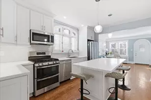 1643 Harding Rd, Northfield, IL 60093 - Photo 5