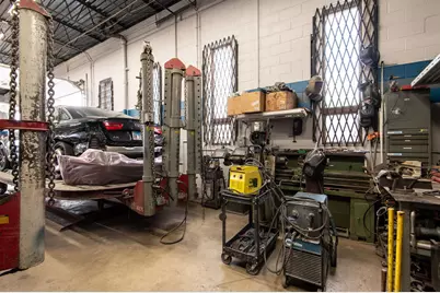 [Address not provided], Bridgeview, IL 60455 - Photo 13