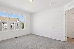 863 Briar Gln Ct, Hampshire, IL 60140 - Photo 13