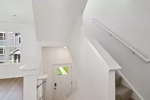 863 Briar Gln Ct, Hampshire, IL 60140 - Photo 5