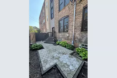 2318 W Thomas Street #1F, Chicago, IL 60622 - Photo 15