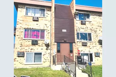 512 Piper Lane, Prospect Heights, IL 60070 - Photo 1