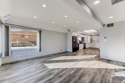 7806 W 83rd Street, Bridgeview, IL 60455 - Photo 7