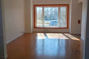 5142 Jarlath Ave, Skokie, IL 60077 - Photo 5