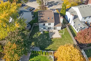 1305 Spalding Dr, Mundelein, IL 60060 - Photo 23