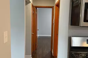 8614 W Berwyn Ave, Chicago, IL 60656 - Photo 9