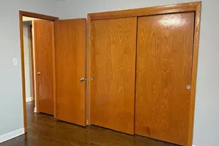 8614 W Berwyn Ave, Chicago, IL 60656 - Photo 11