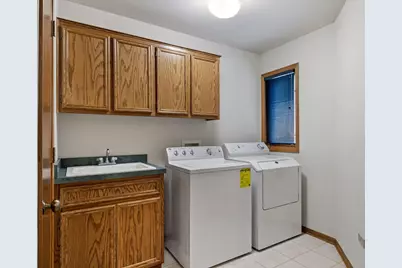 8614 Bangor Drive, Tinley Park, IL 60487 - Photo 21