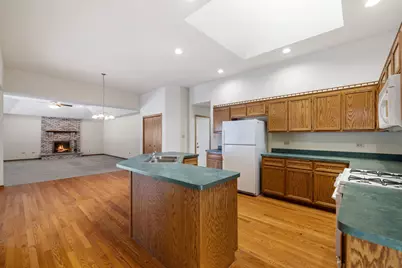 8614 Bangor Drive, Tinley Park, IL 60487 - Photo 11