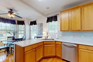 1147 Hampton Ln, Yorkville, IL 60560 - Photo 13