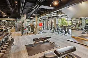 201 N Westshore Dr, Chicago, IL 60601 - Photo 31