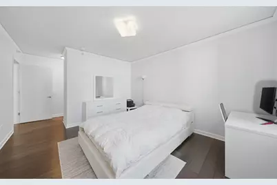 201 N Westshore Drive #1002, Chicago, IL 60601 - Photo 15