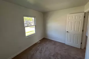 [Address not provided], Richton Park, IL 60471 - Photo 9