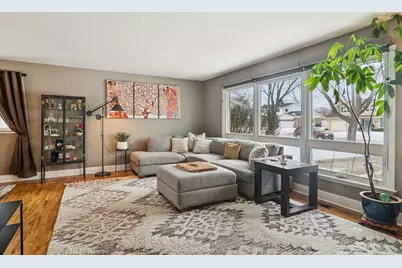 521 E Balsam Lane, Palatine, IL 60074 - Photo 3