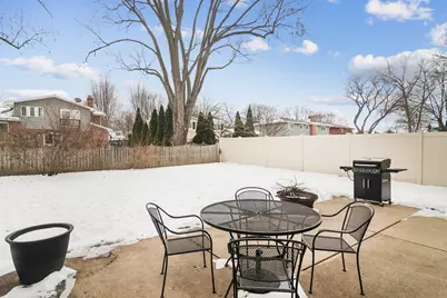 521 E Balsam Lane, Palatine, IL 60074 - Photo 19