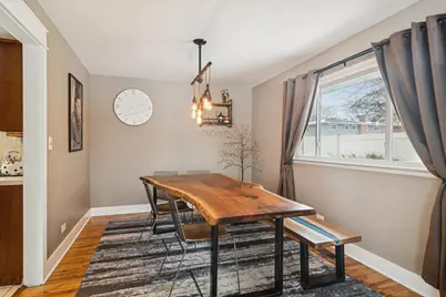 521 E Balsam Lane, Palatine, IL 60074 - Photo 5