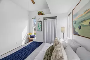 910 N Mason St, Bloomington, IL 61701 - Photo 9