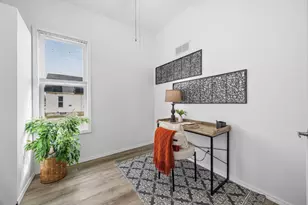 910 N Mason St, Bloomington, IL 61701 - Photo 19