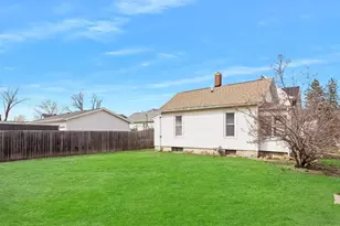 910 N Mason St, Bloomington, IL 61701 - Photo 27