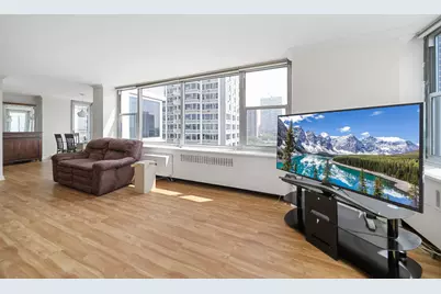 4250 N Marine Drive #1235, Chicago, IL 60613 - Photo 9