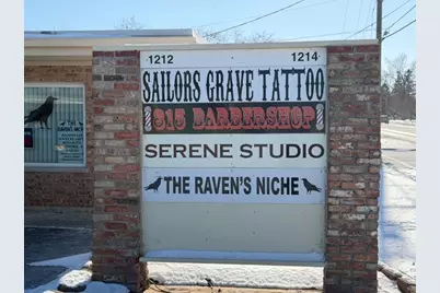 1212 N Seminary Avenue, Woodstock, IL 60098 - Photo 3