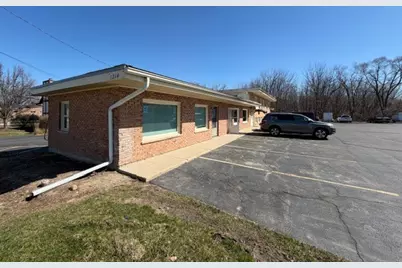 1212 N Seminary Avenue, Woodstock, IL 60098 - Photo 5