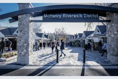 4518 W Shore Drive, McHenry, IL 60050 - Photo 31