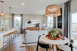 401 Comstock Rd, South Elgin, IL 60177 - Photo 19