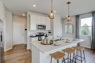 401 Comstock Road, South Elgin, IL 60177 - Photo 15