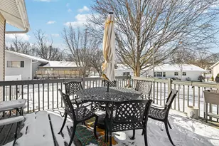 6826 Church Ct, Woodridge, IL 60517 - Photo 25