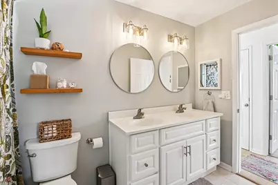 6826 Church Court, Woodridge, IL 60517 - Photo 13