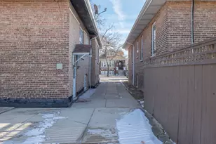 2418 Oak Park Ave, Berwyn, IL 60402 - Photo 11