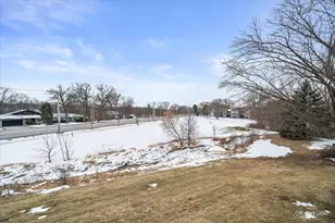 34 Glencoe Ct, Naperville, IL 60565 - Photo 17