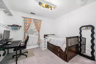 34 Glencoe Ct, Naperville, IL 60565 - Photo 11