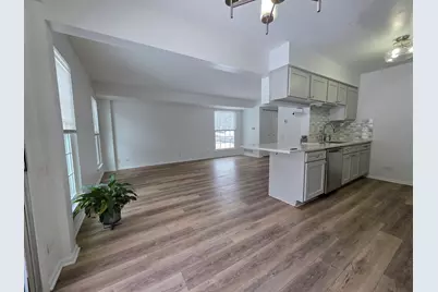 170 Half Moon Circle, Aurora, IL 60504 - Photo 3