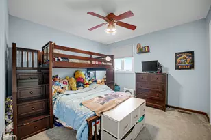 9001 Poplar St, Tinley Park, IL 60487 - Photo 17