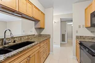 509 Aurora Ave, Naperville, IL 60540 - Photo 13