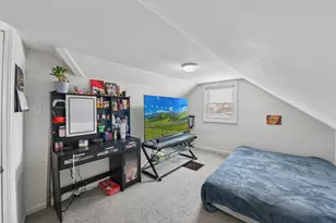 4137 Ruby St, Schiller Park, IL 60176 - Photo 17