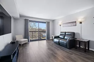 820 Elder Rd, Homewood, IL 60430 - Photo 9