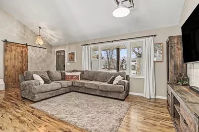 24946 Cashel Bay Road, Manhattan, IL 60442 - Photo 3