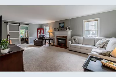 432 E Crown Street, Princeton, IL 61356 - Photo 9