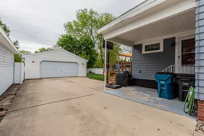 432 E Crown Street, Princeton, IL 61356 - Photo 27