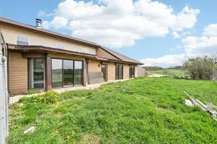 1406 Busse Rd, Marengo, IL 60152 - Photo 57