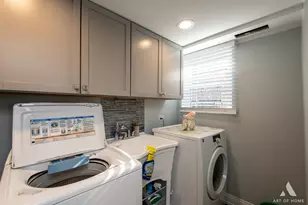 9401 S 83rd Ave, Hickory Hills, IL 60457 - Photo 35