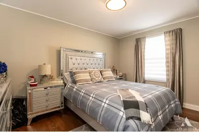 9401 S 83rd Avenue, Hickory Hills, IL 60457 - Photo 17