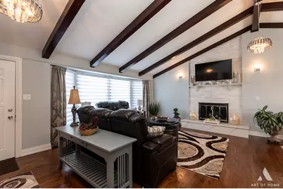 9401 S 83rd Avenue, Hickory Hills, IL 60457 - Photo 11